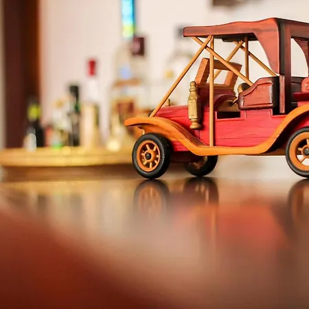 Turmhaus Mit Freier Garage شقة *